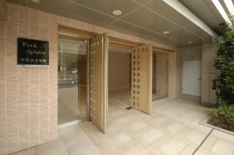 エントランス　共用部分も大変綺麗★