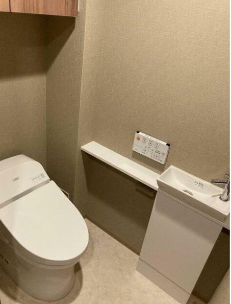 トイレ　別部屋参考写真