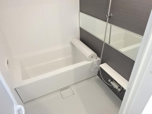 バス・シャワールーム　UB1418