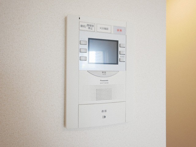 セキュリティ　モニター付きインターホンです