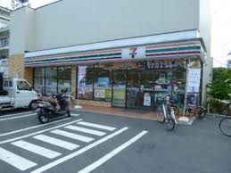コンビニ　セブンイレブン 足立東綾瀬公園店（コンビニ）まで420m