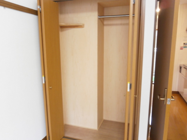 収納　※同物件別部屋の写真になります