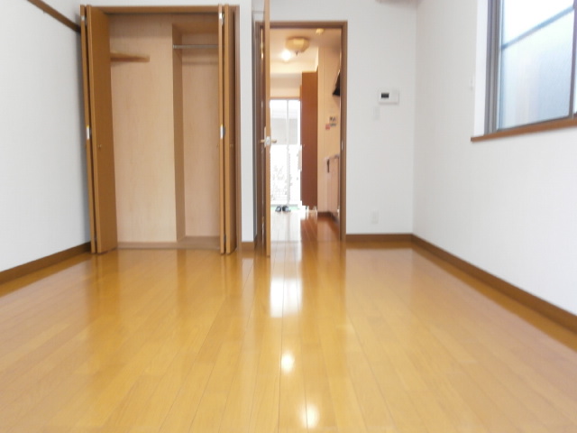 居室・リビング　※同物件別部屋の写真になります