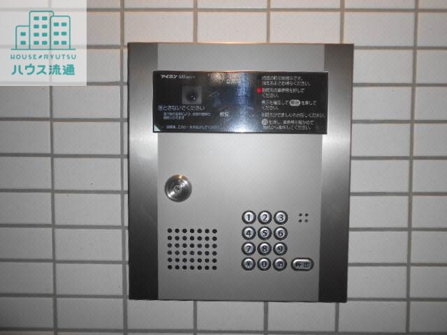 エントランス　エントランス部分