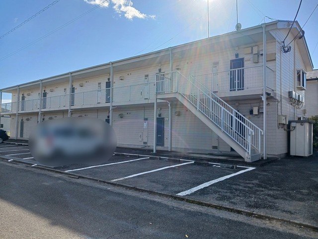 駐車場　駐車場に車を止められます