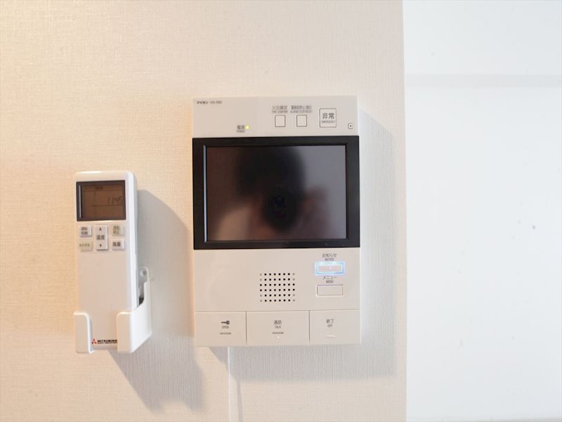 セキュリティ　TVモニター付きインターホン完備