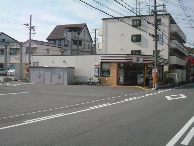 コンビニ　セブンイレブン大阪喜連3丁目店（コンビニ）まで330m
