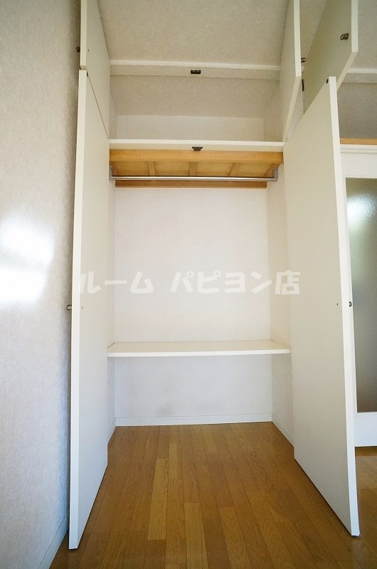 収納　同型タイプ