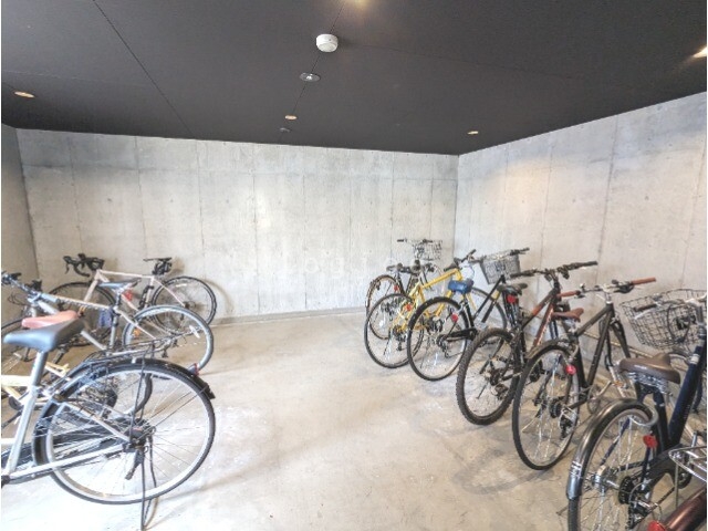 その他共有部分　屋内駐輪場
