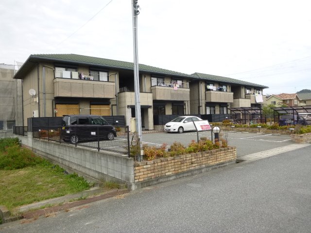 建物外観　堂々とした外観