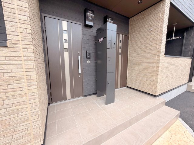 エントランス　綺麗なエントランスです。
