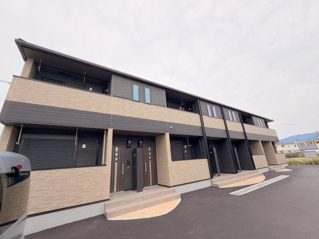 建物外観　綺麗な外観の素敵なお部屋があなたを待っています。