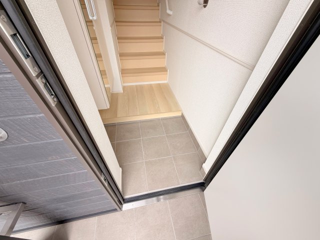玄関　素敵な玄関は毎朝あなたを元気に送りだしてくれますよ。