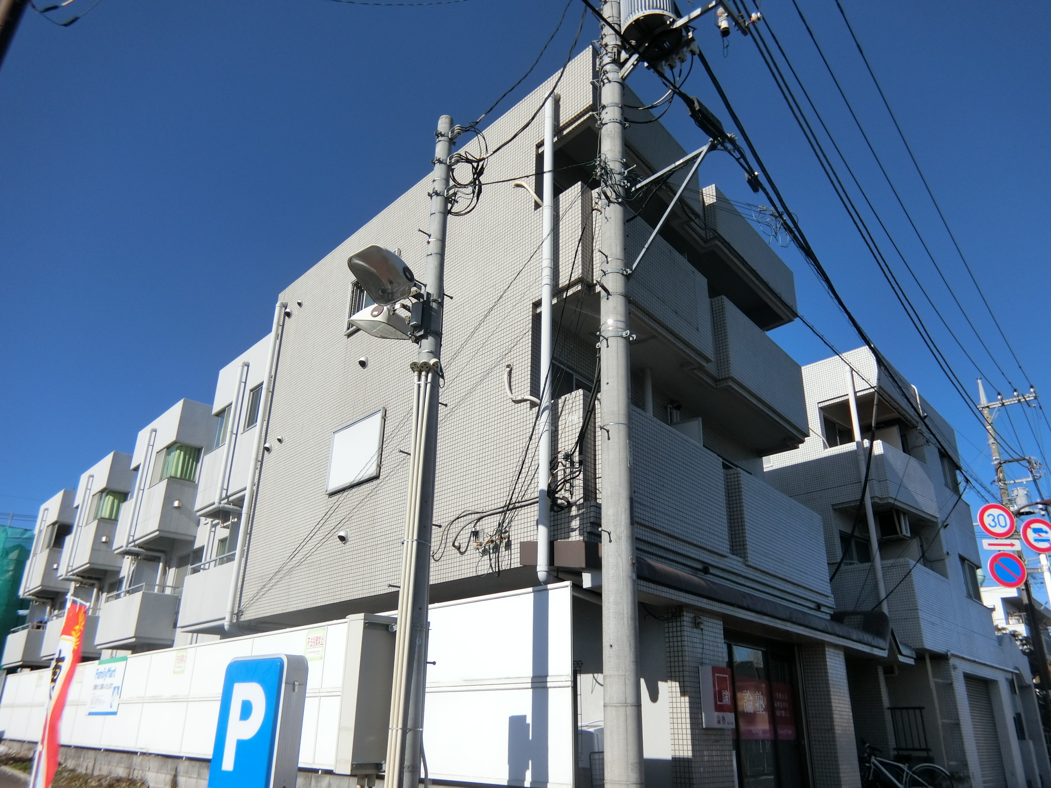 建物外観　ミニミニグループ管理のRCマンション