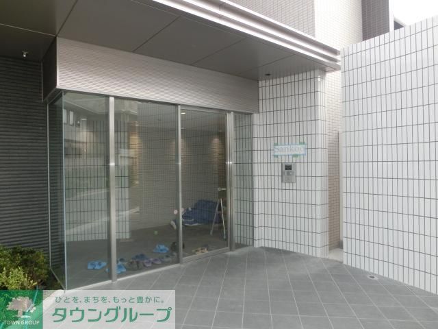 エントランス　エントランス