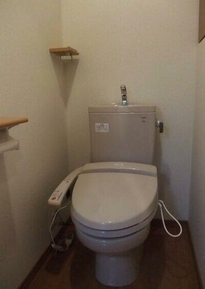 トイレ　同物件別部屋参考写真です。