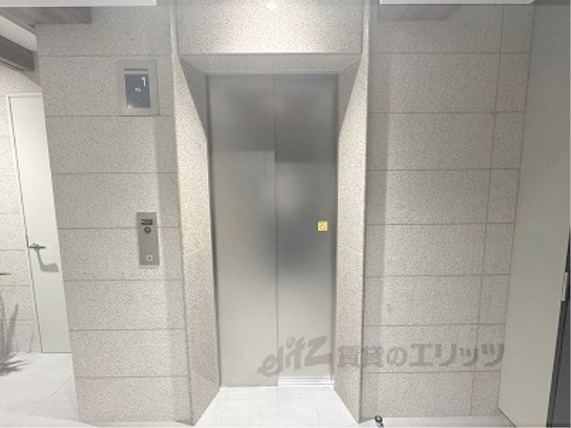 その他　エレベーター