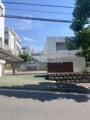 幼稚園・保育園　専修大学松戸幼稚園（幼稚園・保育園）まで1218m