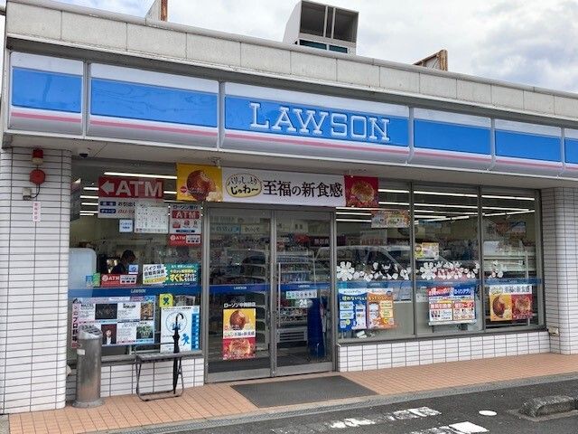 コンビニ　ローソン国立舞鶴病院前店（コンビニ）まで120m