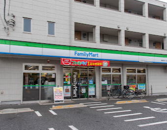 コンビニ　ファミリーマート 板橋赤塚二丁目店（コンビニ）まで1311m