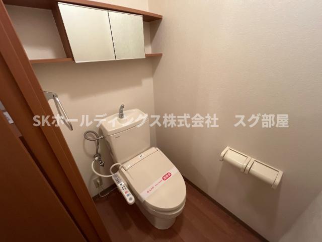 トイレ　トイレ