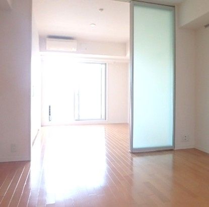 居室・リビング　くつろげるお部屋ですね♪