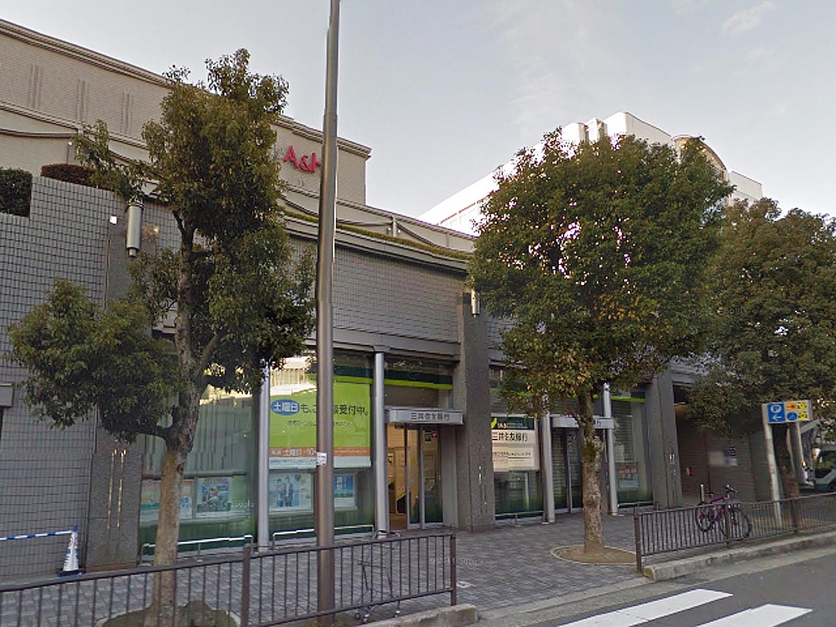 銀行　三井住友銀行　千里中央支店（銀行）まで481m