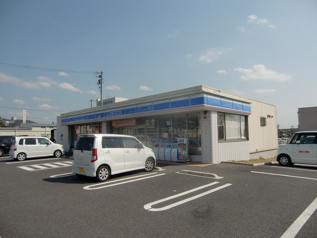 コンビニ　ローソン　各務原鵜沼東町店（コンビニ）まで220m