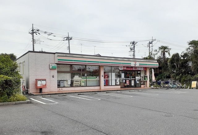 コンビニ　セブンイレブン　大宮春岡店（コンビニ）まで220m