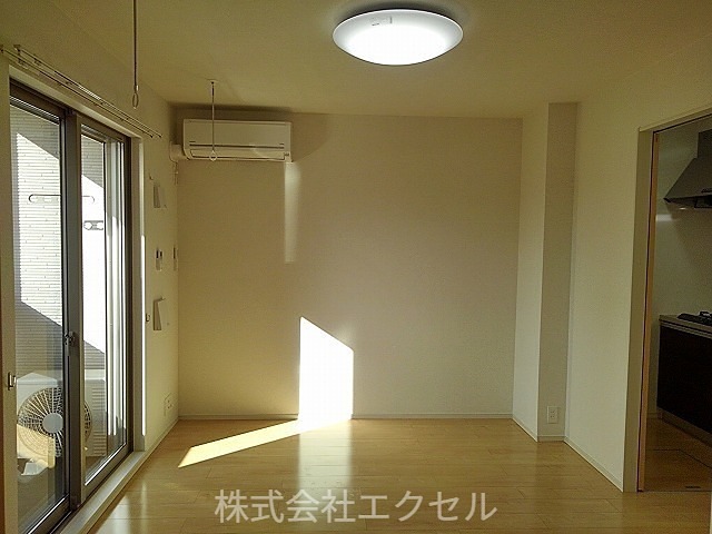 居室・リビング　明るい室内です。