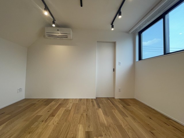 居室・リビング　おしゃれな居間です