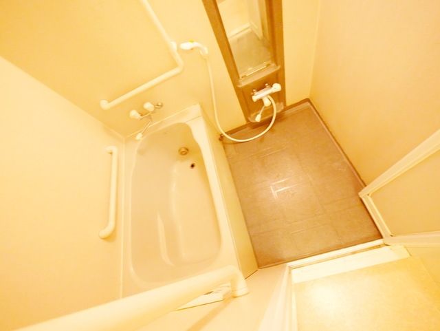 バス・シャワールーム　★お部屋探しはタウンハウジング稲田堤店まで★