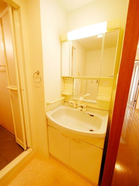 洗面設備　★お部屋探しはタウンハウジング稲田堤店まで★