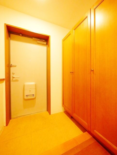 玄関　★お部屋探しはタウンハウジング稲田堤店まで★