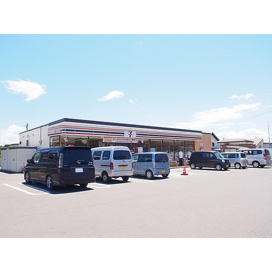 コンビニ　セブンイレブン郡山富久山店（コンビニ）まで213m