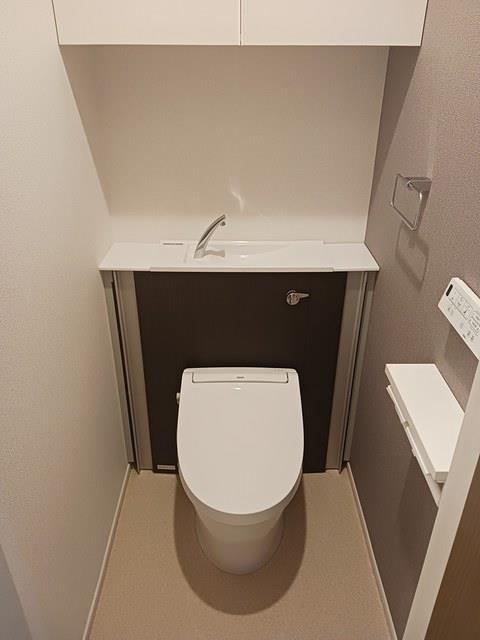 トイレ　トイレ
