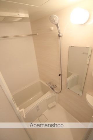 レジュールアッシュ谷町四丁目グランクラスの風呂写真