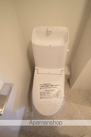 レジュールアッシュ谷町四丁目グランクラスのトイレ写真