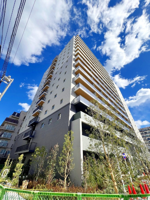 建物外観　外観タイル張りです