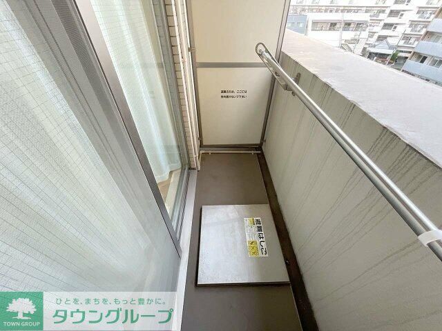 バルコニー　バルコニー