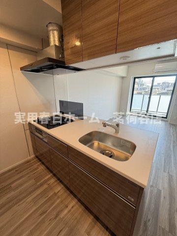 キッチン　※同間取り別部屋参考写真
