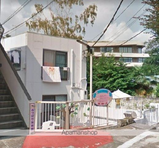 幼稚園・保育園　みつばち保育園（幼稚園・保育園）まで426m