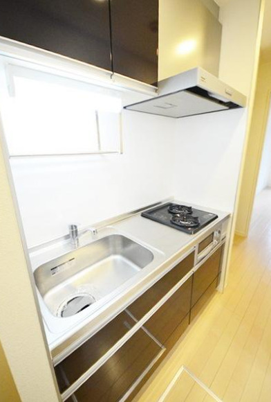 キッチン　別部屋の画像を使用しております。