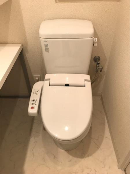 トイレ　※別部屋の参考写真です。