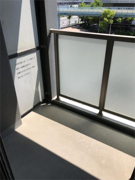 バルコニー　※別部屋の参考写真です。