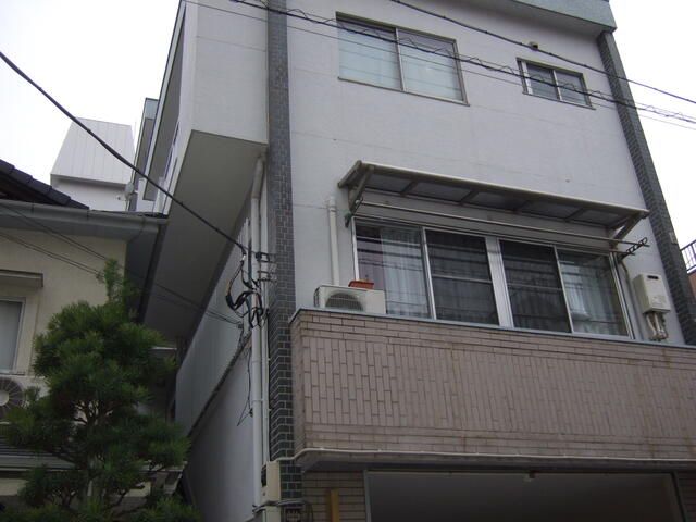 栄宝ビル