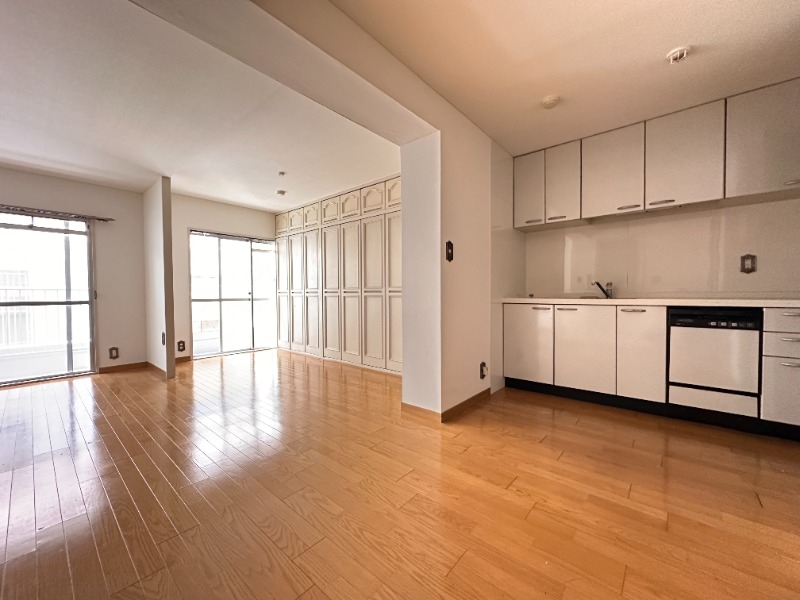 居室・リビング　広々としたお部屋です