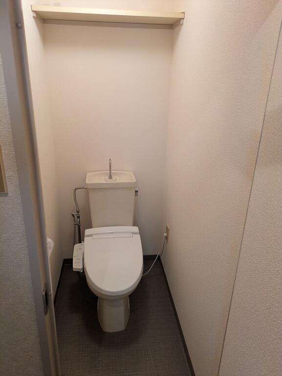 トイレ　※参考写真です。現地優先でお願いします