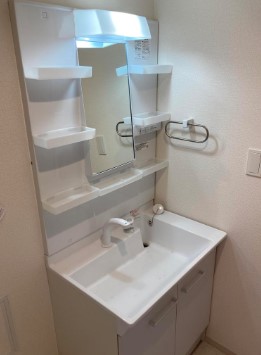 洗面設備　同施工参照写真