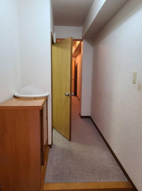 千石四丁目戸建の玄関写真